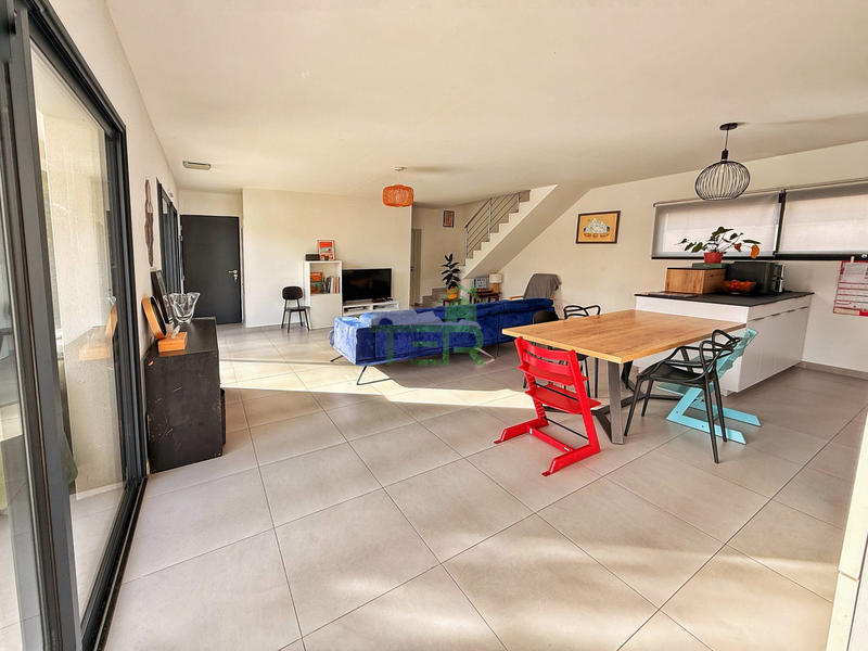 Villa - 146 m² - 5 pièces