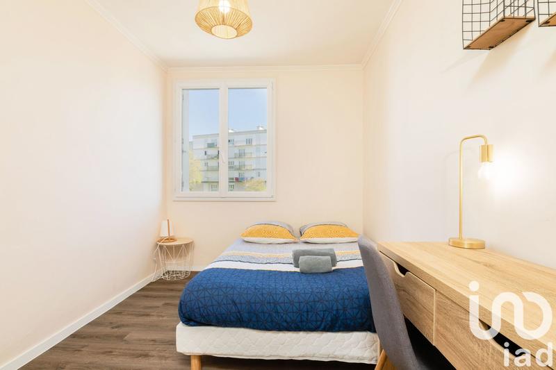 Appartement - 98 m² - 5 pièces