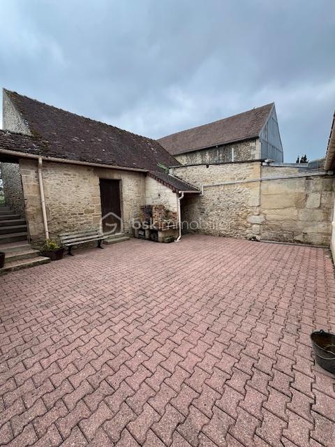 Maison - 140 m² - 7 pièces