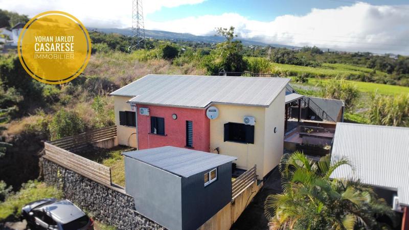 Maison - 98 m² - 4 pièces