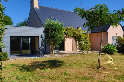 Maison - 160 m² - 7 pièces