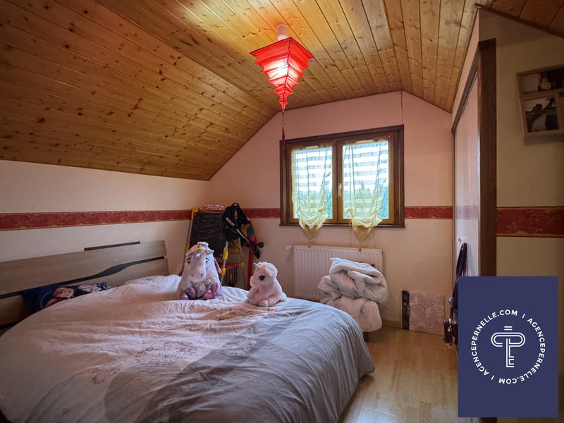 Maison - 110 m² - 6 pièces