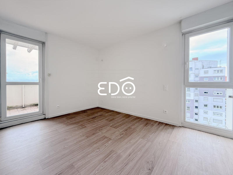 Appartement - 89 m² - 4 pièces