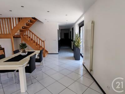 Maison - 160 m² - 5 pièces