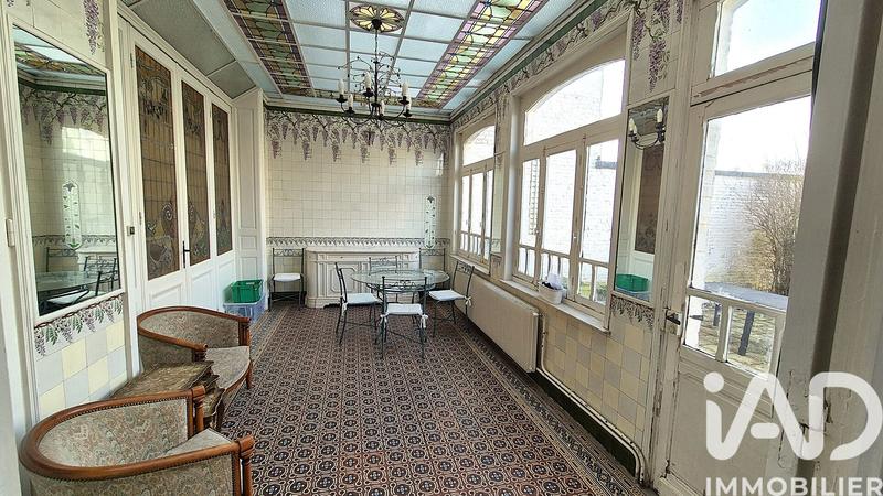 Maison - 302 m² - 11 pièces