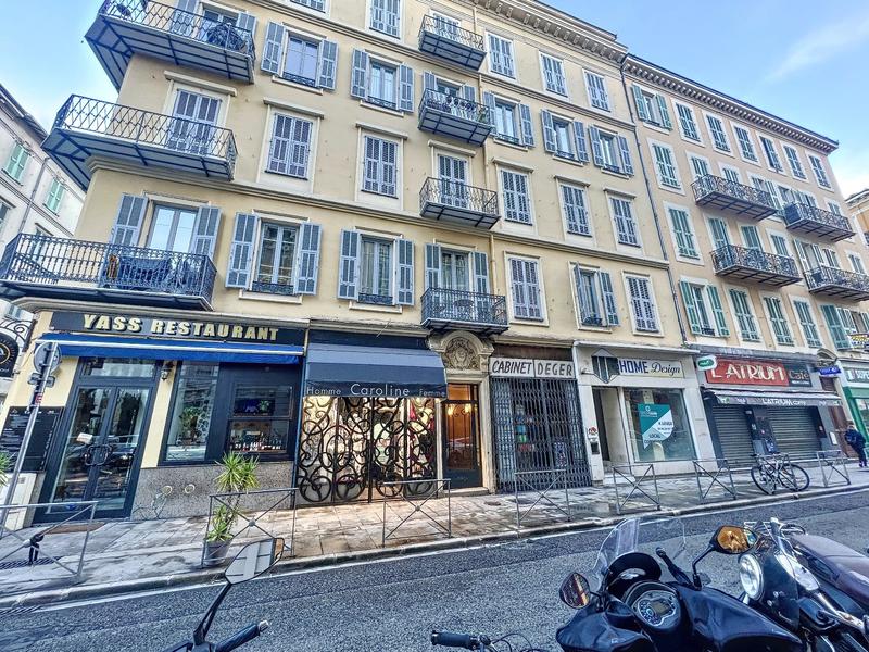 Local d'activités - 33 m² - 1 pièce