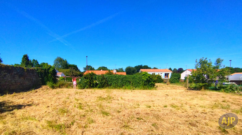 Maison - 90 m² - 2 pièces