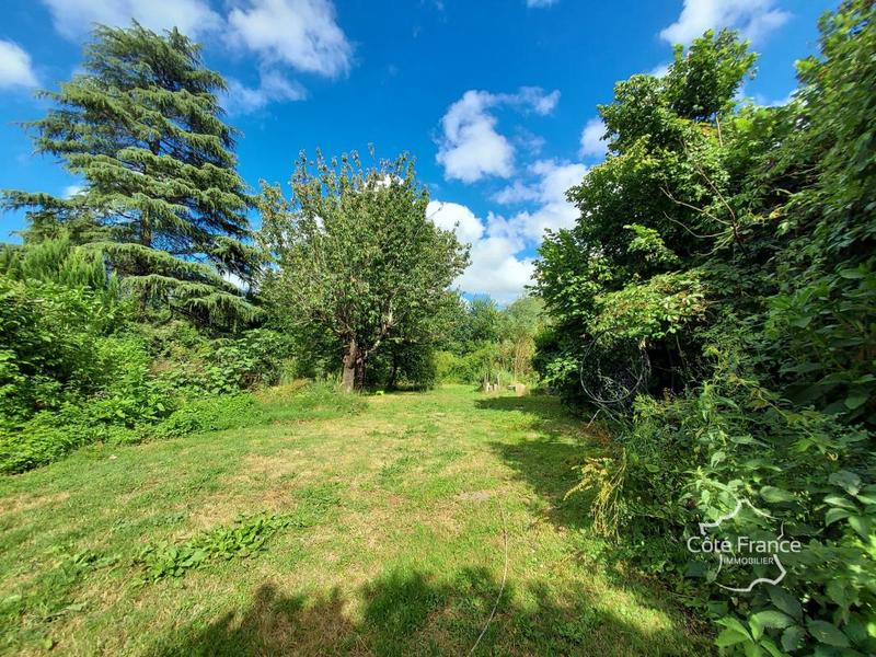 Maison en pierre - 220 m² - 8 pièces