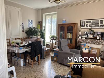 Maison de village - 135 m² - 6 pièces