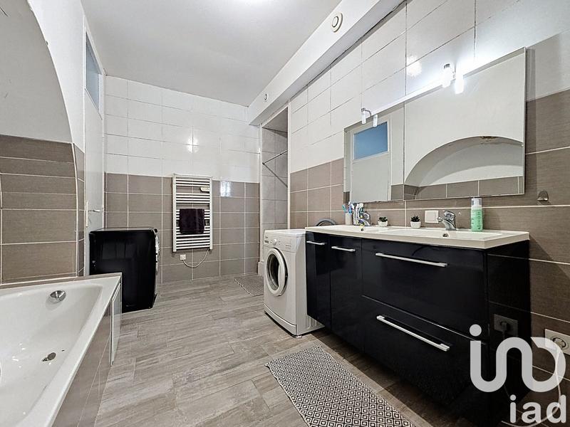 Appartement - 130 m² - 5 pièces