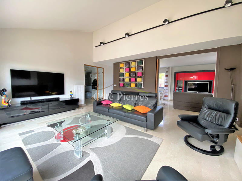 Appartement - 152 m² - 5 pièces