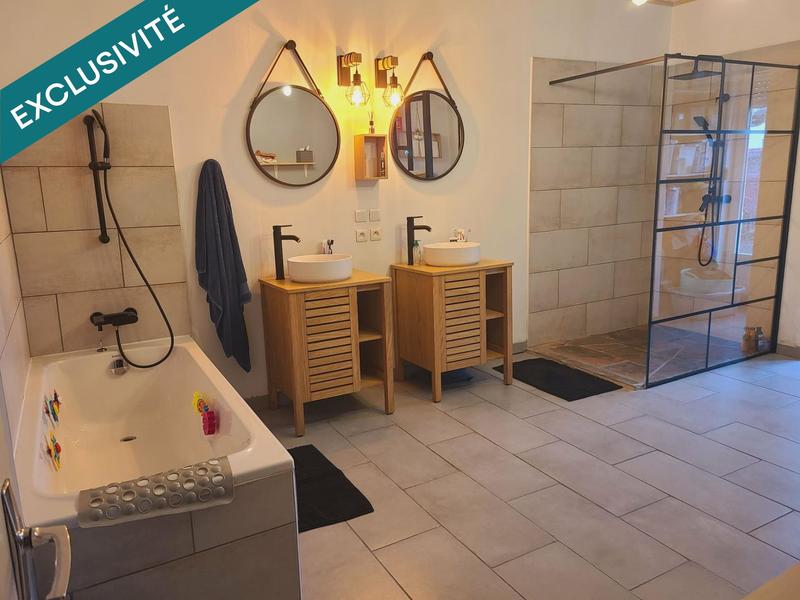 Maison - 166 m² - 6 pièces