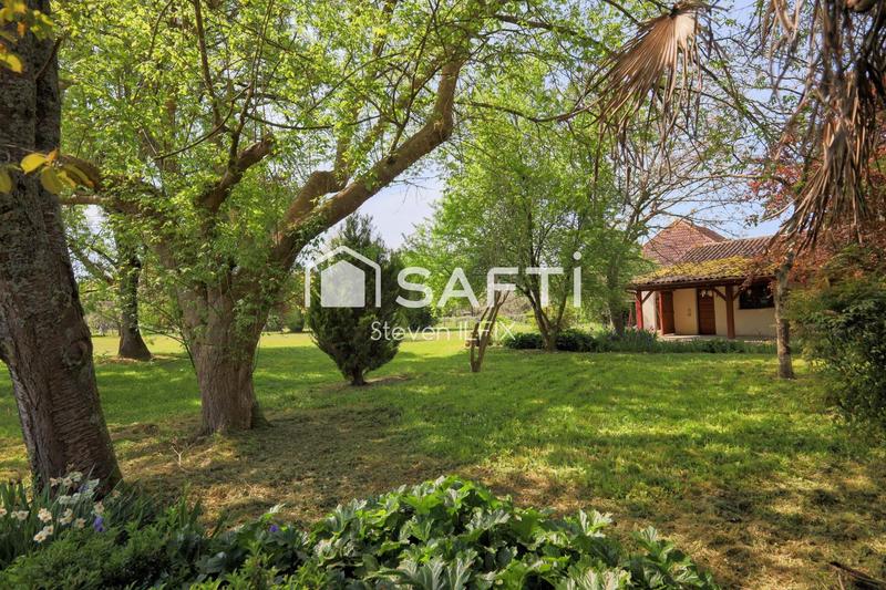 Maison - 185 m² - 6 pièces