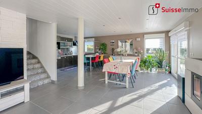 Duplex - 93 m² - 5 pièces