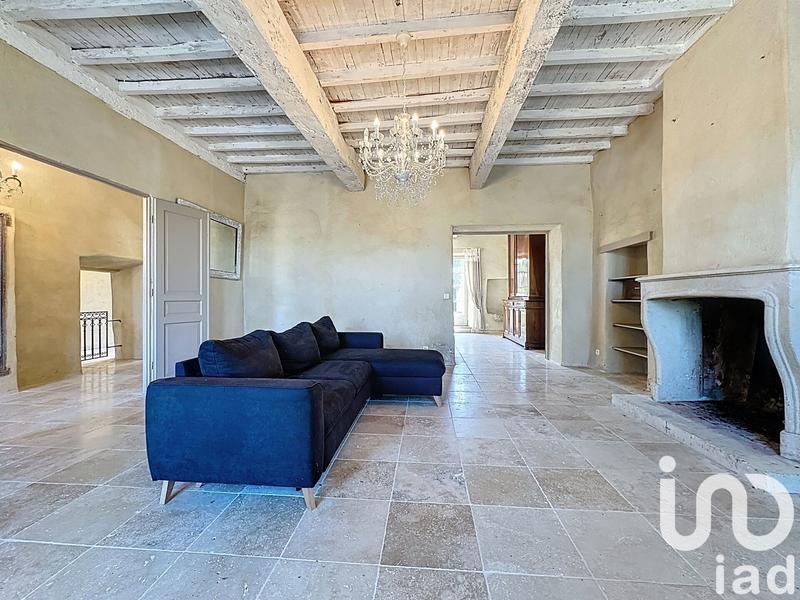 Maison - 410 m² - 11 pièces