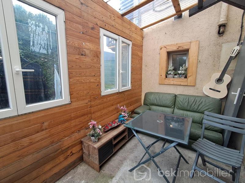 Maison traditionnelle - 213 m² - 12 pièces