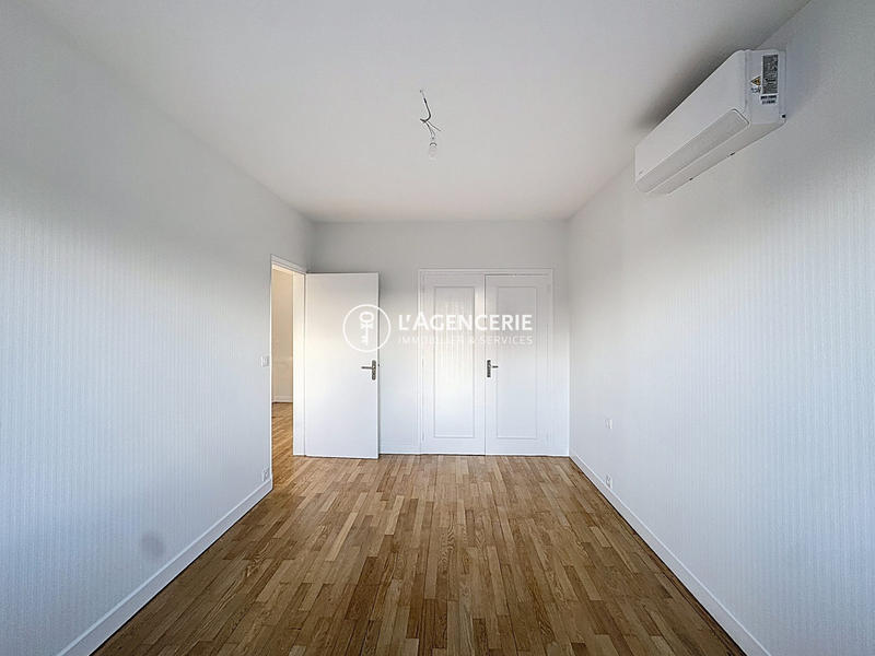 Maison - 122 m² - 5 pièces