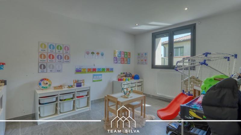 Maison - 160 m² - 6 pièces