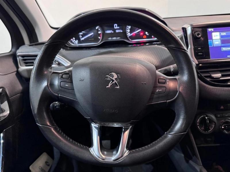 Peugeot 208 1.2l 82cv Distri Neuve