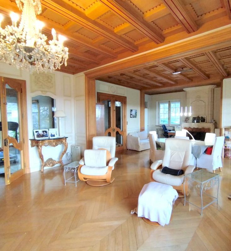 Demeure - 316 m² - 9 pièces