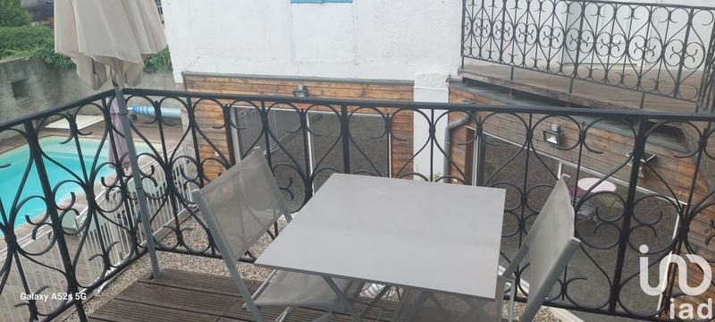 Maison - 400 m² - 22 pièces