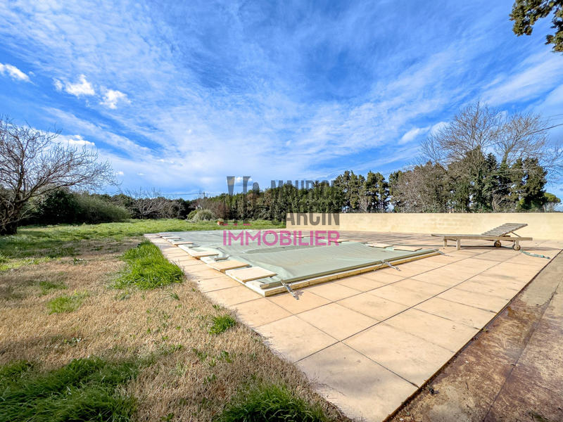 Maison - 276 m² - 8 pièces