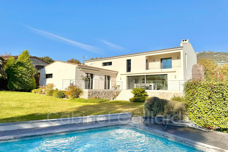 Villa - 195 m² - 6 pièces