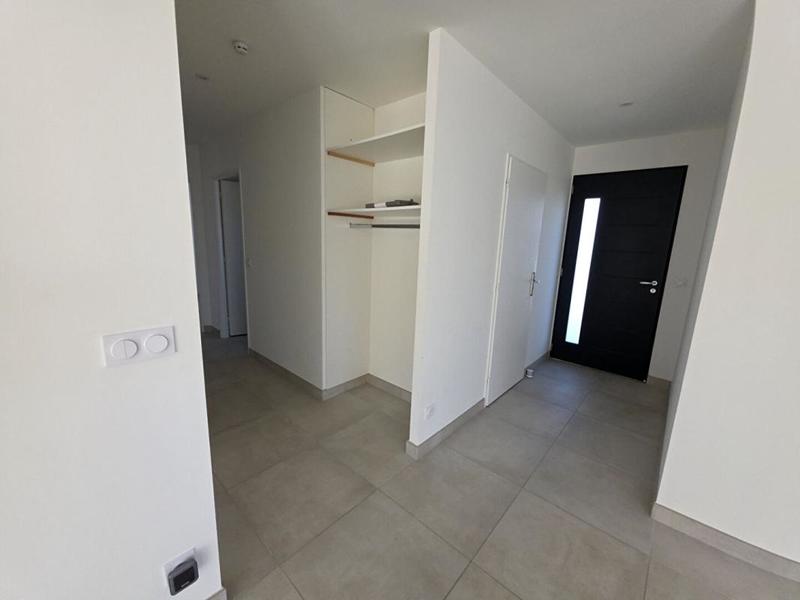 Maison - 98 m² - 4 pièces