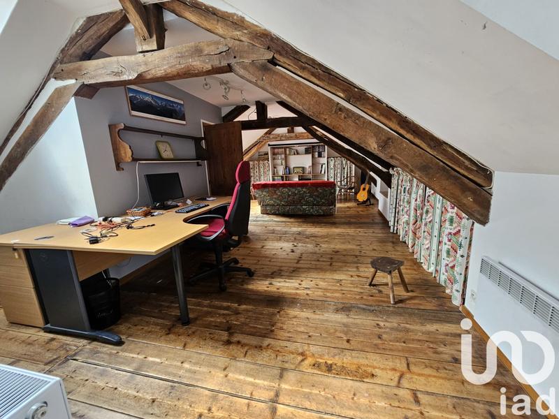 Maison - 179 m² - 10 pièces