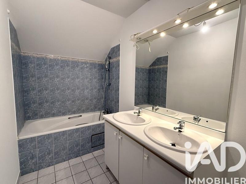 Maison - 95 m² - 6 pièces