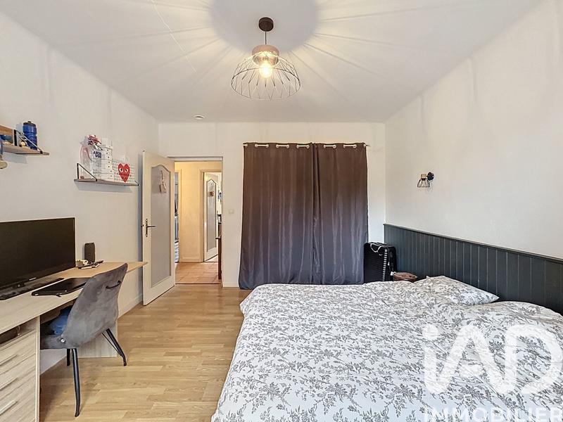 Maison - 265 m² - 8 pièces