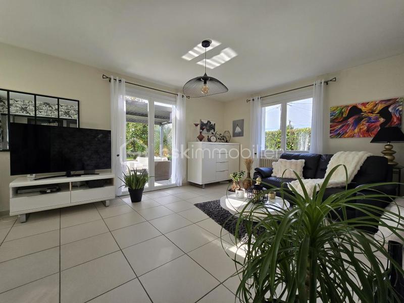 Maison traditionnelle - 114 m² - 5 pièces