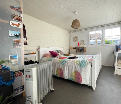 Maison - 107 m² - 6 pièces