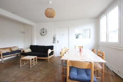 Appartement - 64 m² - 4 pièces