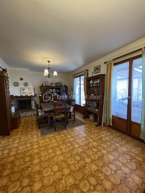 Maison traditionnelle - 74 m² - 5 pièces