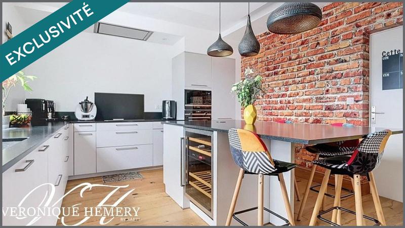 Maison - 245 m² - 6 pièces