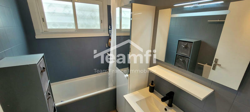 Maison - 83 m² - 3 pièces