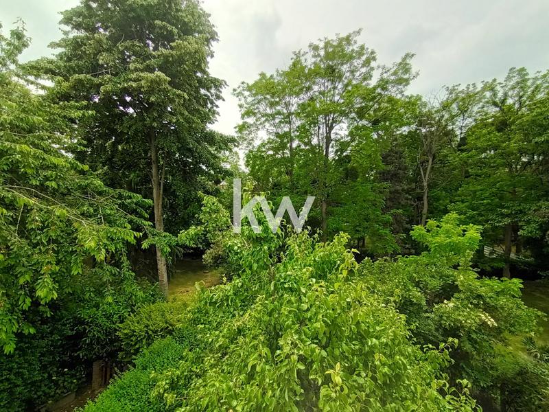 Appartement - 94 m² - 4 pièces