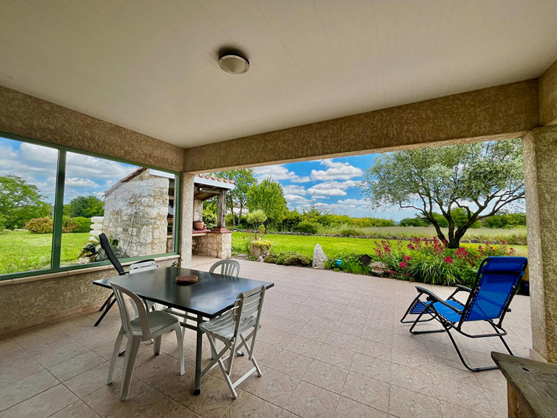 Maison - 160 m² - 4 pièces