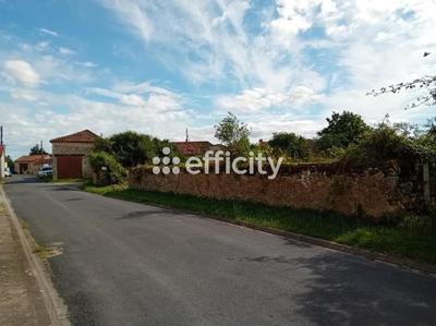 Terrain constructible - 649 m²
