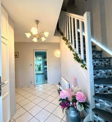 Maison - 148 m² - 7 pièces