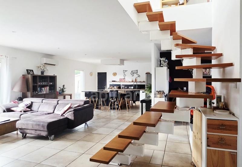 Villa - 172 m² - 7 pièces