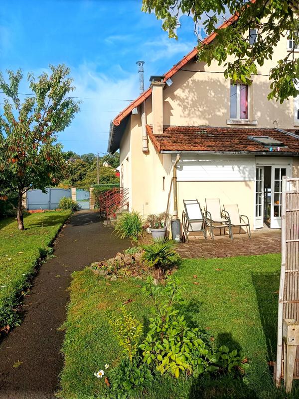 Maison jumelée - 68 m² - 3 pièces