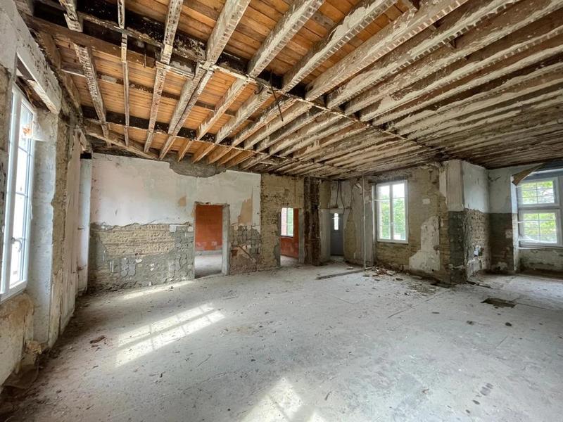 Maison - 500 m² - 10 pièces