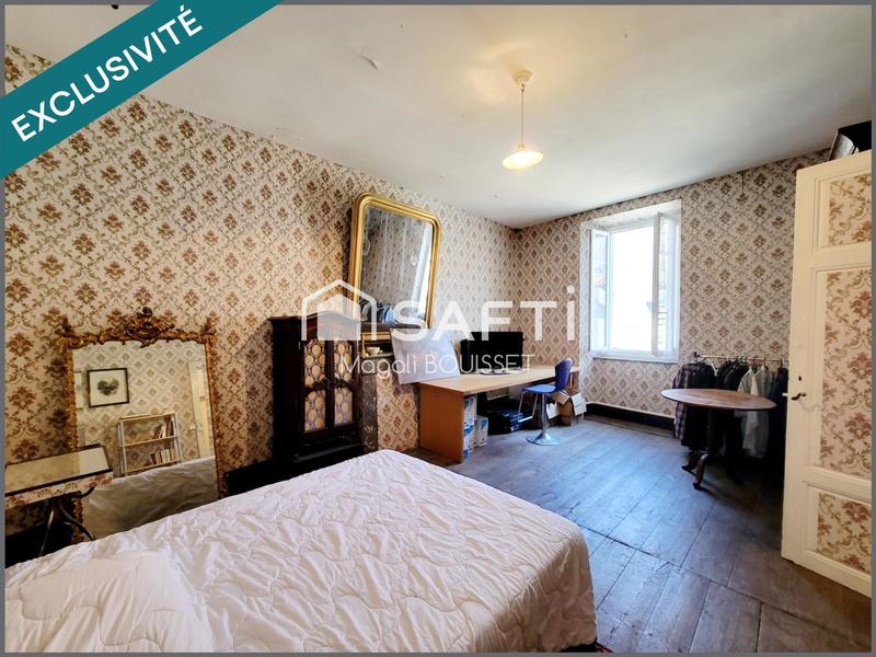 Maison - 196 m² - 5 pièces