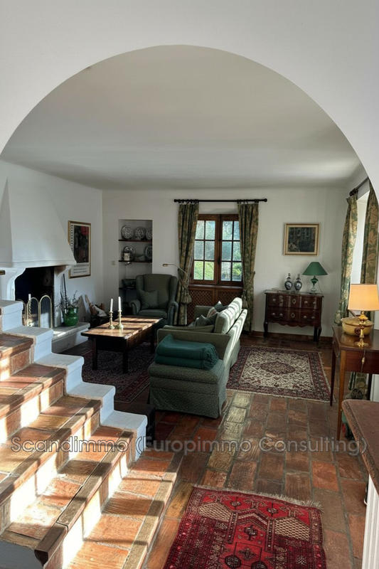 Maison - 174 m² - 9 pièces