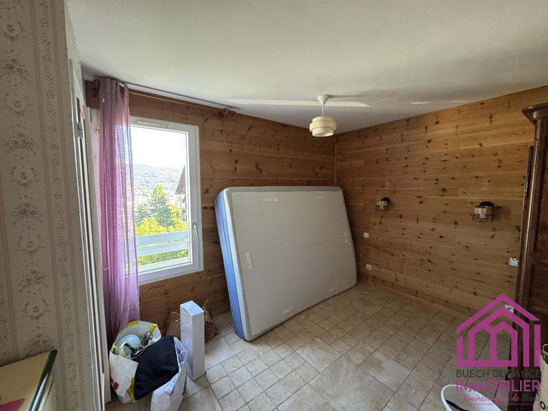 Appartement - 119 m² - 7 pièces