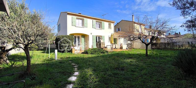 Maison - 102 m² - 5 pièces