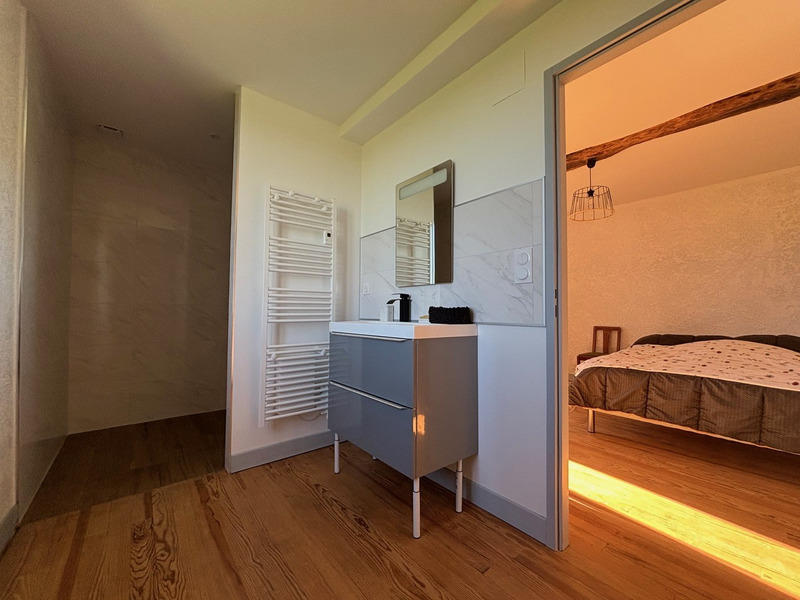 Maison - 180 m² - 4 pièces