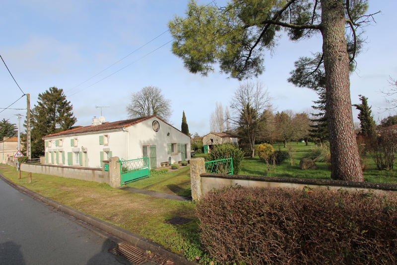 Maison - 139 m² - 7 pièces